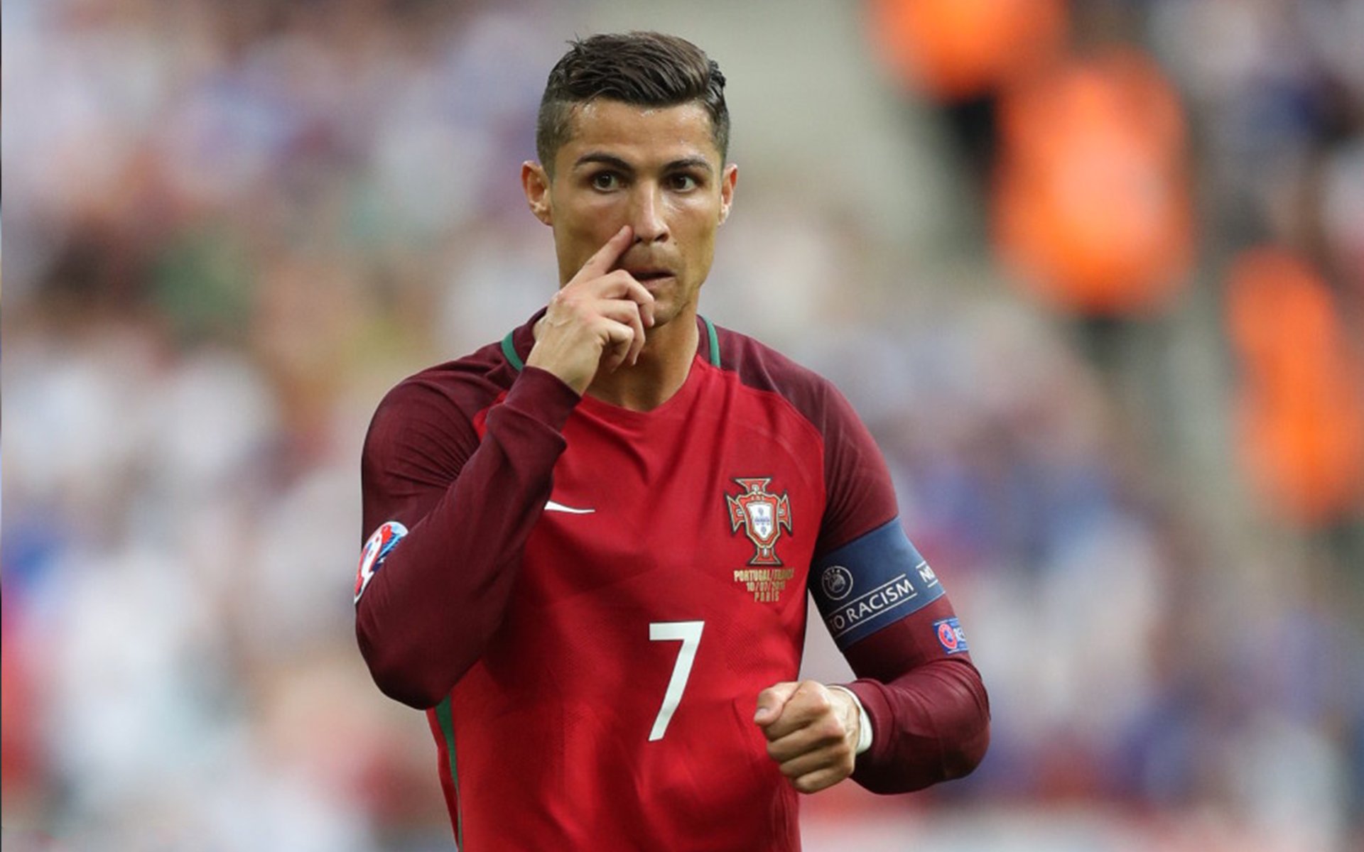 五大联赛前场压迫强度对场均控球权争夺的影响，足球压迫式防守